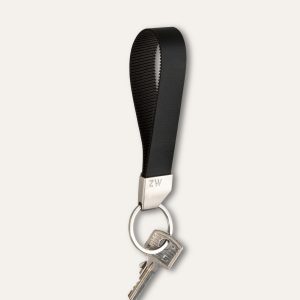 Das Foto zeigt den Schlüsselanhänger "Riemen" von der Marke Zweitwerk
