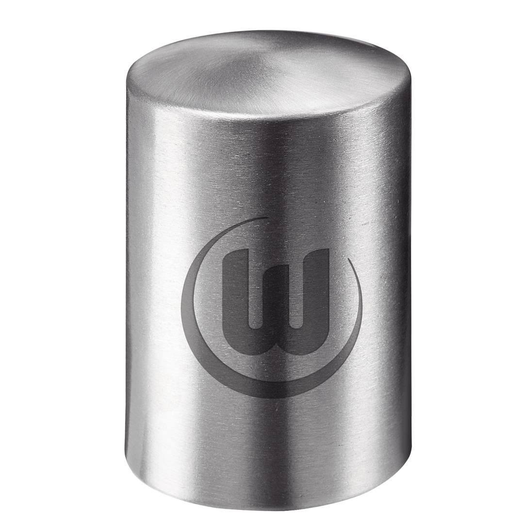 Das Foto zeigt einen Aluminium-Flaschenöffner mit VfL Wolfsburg Logo.